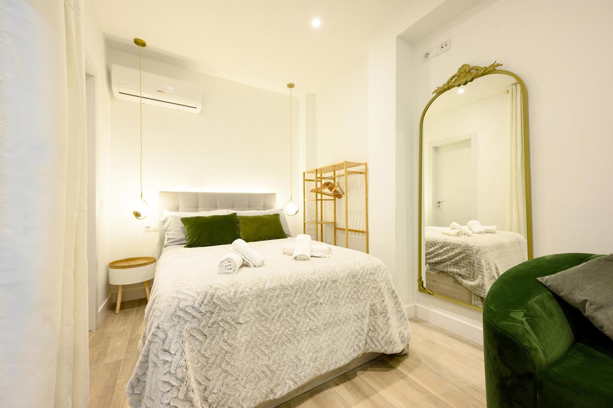 Estudio Malaga Center Living מראה חיצוני תמונה